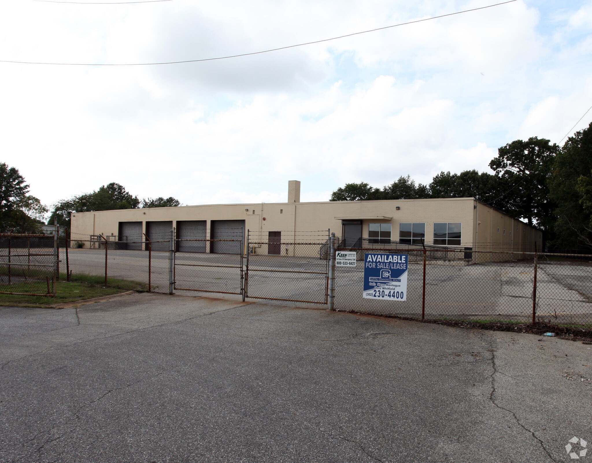 100 Paper Pl, New Castle, DE for sale Primary Photo- Image 1 of 1