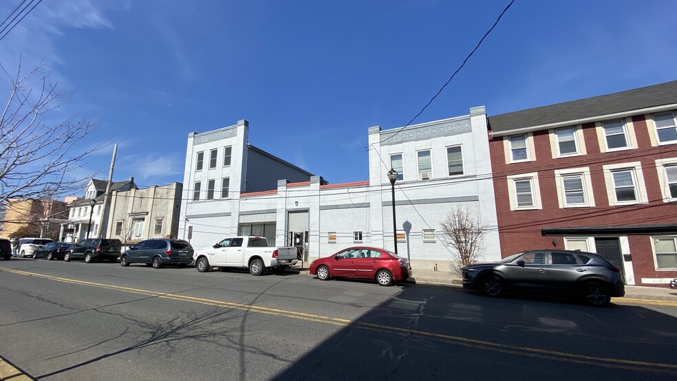 309 S Main St, Phillipsburg, NJ for lease - Building Photo - Image 2 of 23