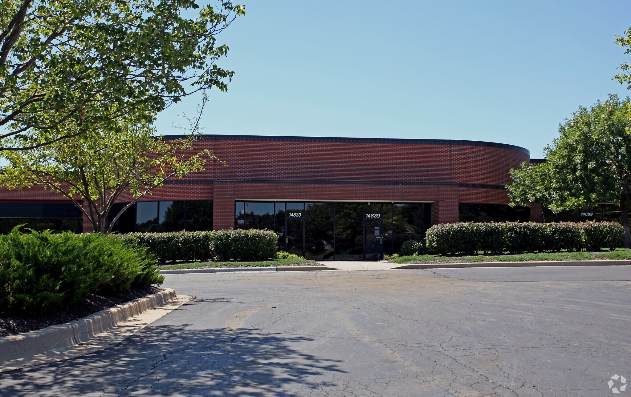 1480315005 W 95th St, Lenexa, KS 66215 Bldg A