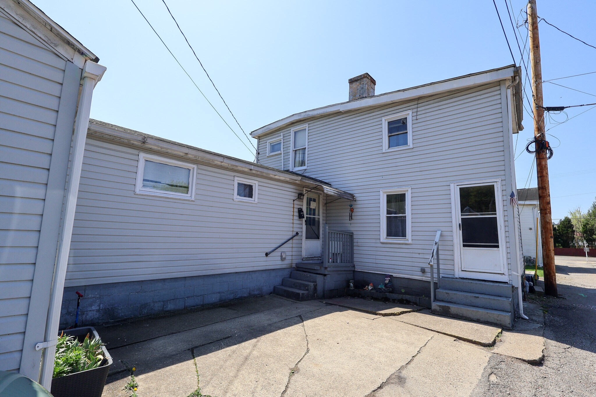 403 Clay St, Kittanning, PA for sale Primary Photo- Image 1 of 2