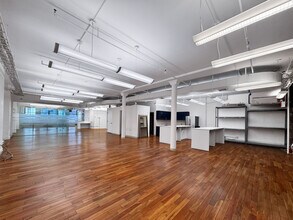 60-64 W 38th St, New York, NY for lease Interior Photo- Image 1 of 10