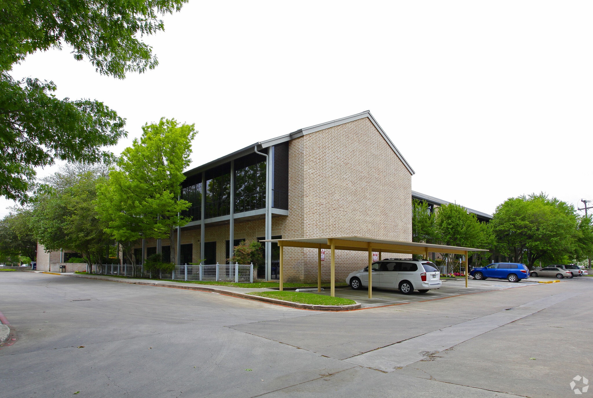 1919 Oakwell Farms Pky, San Antonio, TX for lease Building Photo- Image 1 of 4