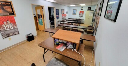 9041 executive park Dr, Knoxville, TN for lease Interior Photo- Image 1 of 4