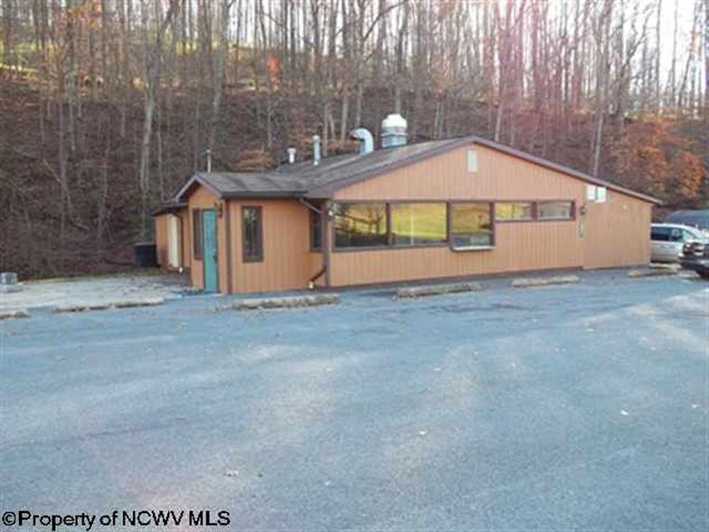 1490 US Hwy 19 N, Jane Lew, WV 26378