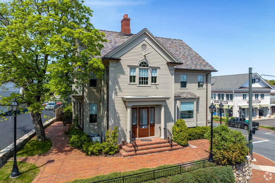 38 East Ave, New Canaan, CT 06840 Office for Lease