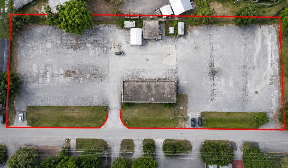 2502 Rolac Rd, Jacksonville, FL for lease - Building Photo - Image 3 of 11