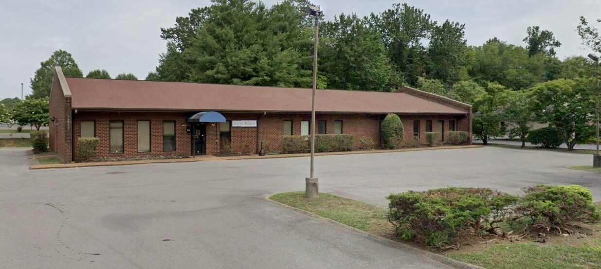 1346 Dow St, Murfreesboro, TN for sale Building Photo- Image 1 of 1
