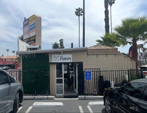 5301 W Sunset Blvd, Los Angeles, CA for lease Building Photo- Image 2 of 7