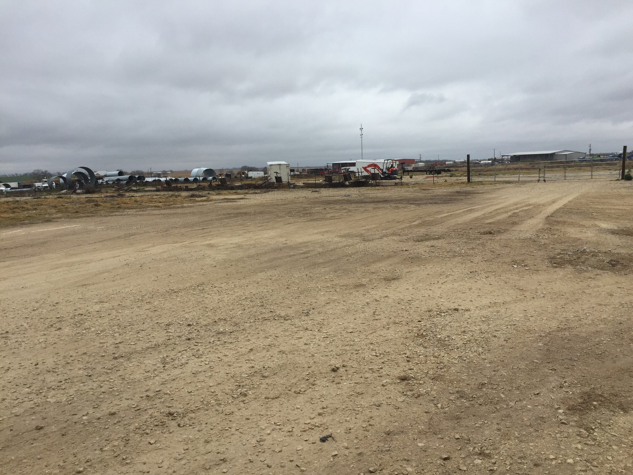 10947 TX 97 E, Pleasanton, TX for sale Primary Photo- Image 1 of 1