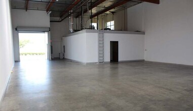 235 Benjamin Dr, Corona, CA for lease Interior Photo- Image 1 of 3
