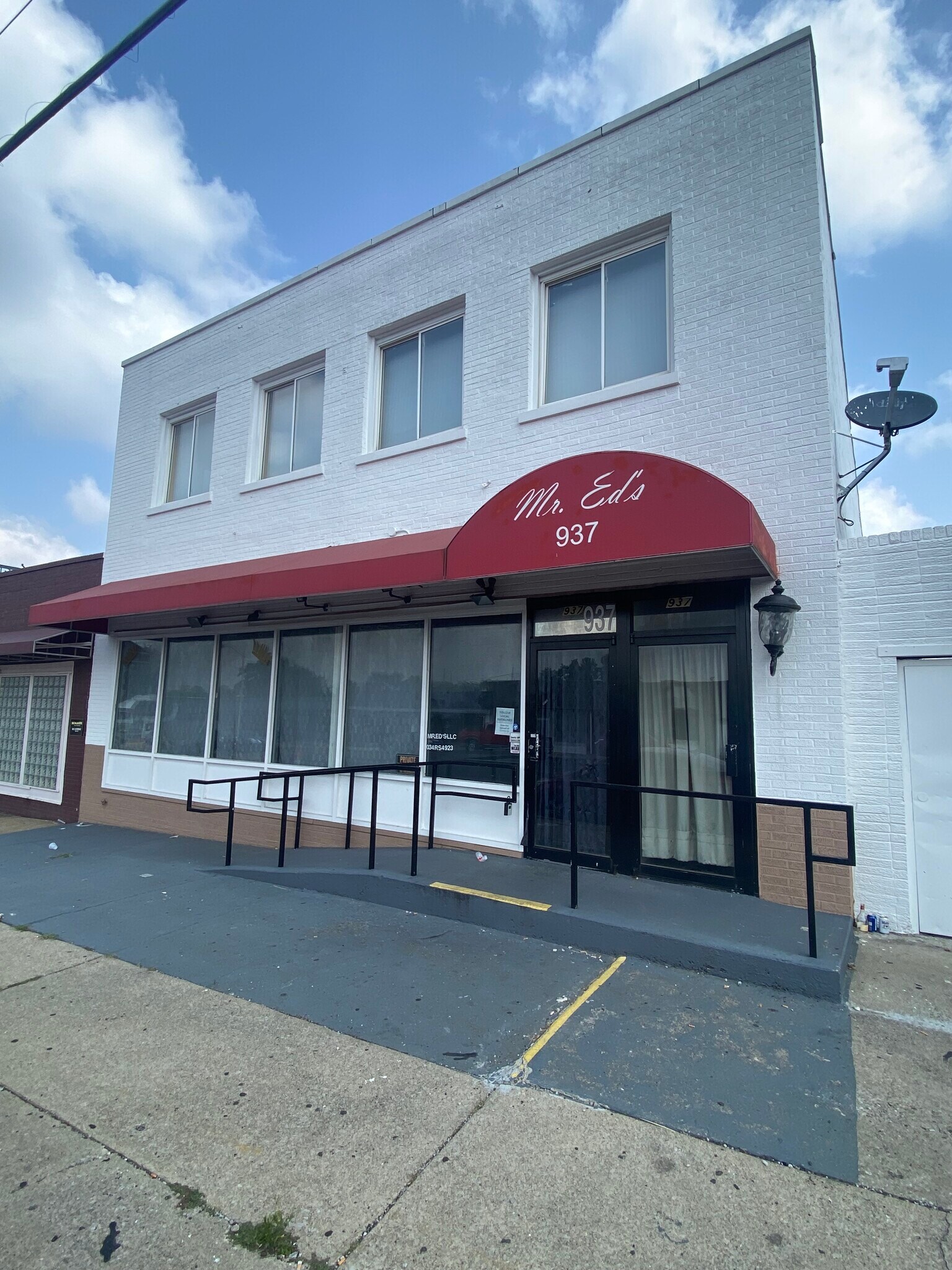 937 Winchester Rd, Lexington, KY 40505