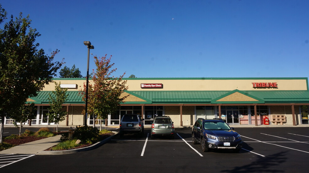 807 W Davis St, Cle Elum, WA for lease - Building Photo - Image 1 of 1