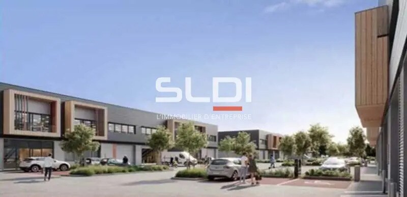 Flex in Saint-Quentin-Fallavier for lease - Building Photo - Image 2 of 9