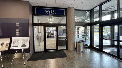 444 St Mary Ave, Winnipeg, MB for lease Lobby- Image 2 of 7