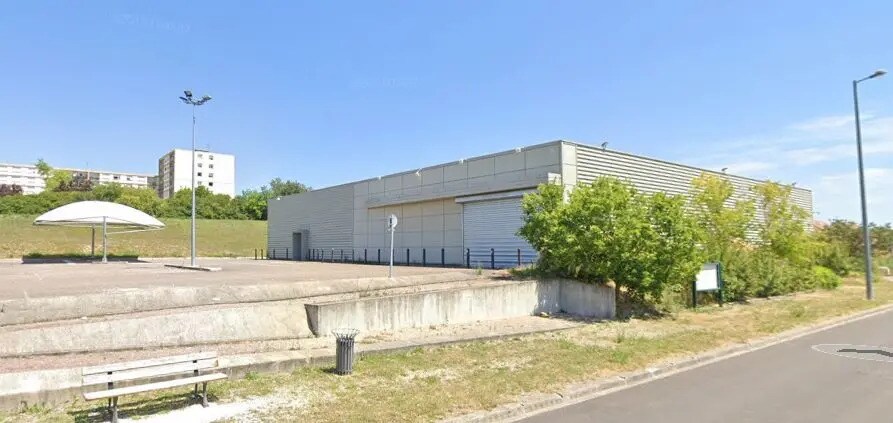 Industrial in Joigny for sale - Building Photo - Image 2 of 3
