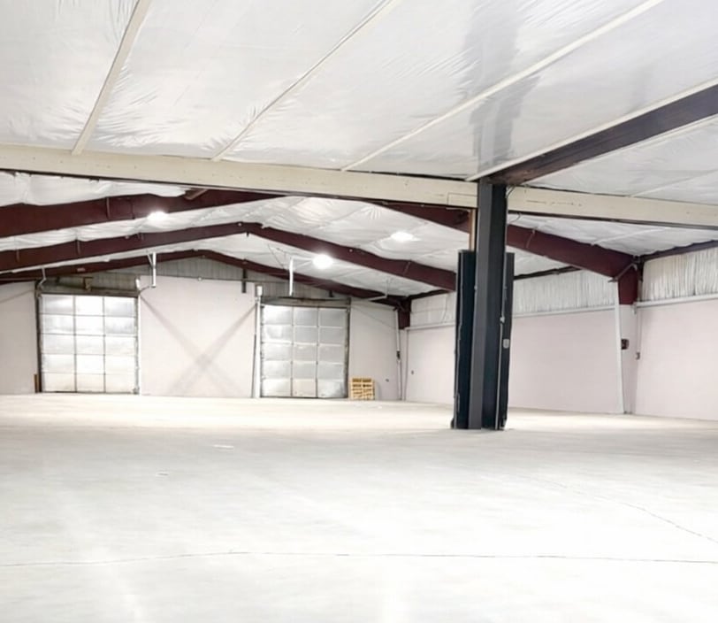5232 Tractor Rd, Toledo, OH for lease Interior Photo- Image 1 of 3