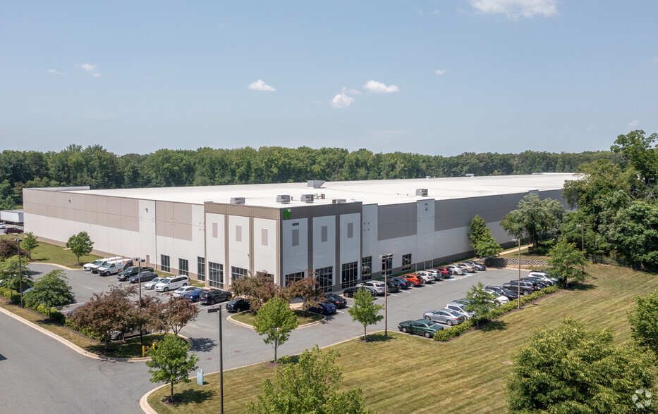 1225 Bengies Rd, Middle River, MD for lease - Building Photo - Image 1 of 4