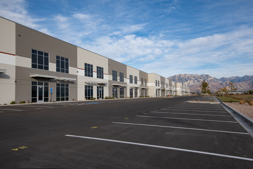 1325 S 500 E, American Fork, UT for lease - Building Photo - Image 2 of 6