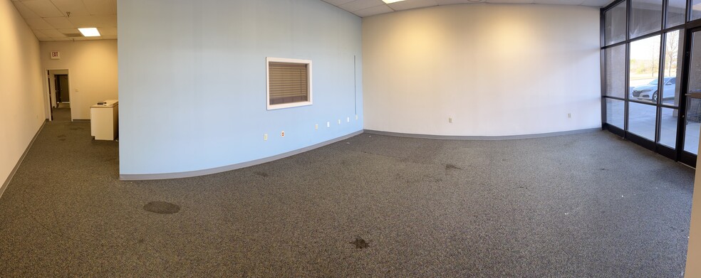 1785 Highway 15 S, Sumter, SC for lease - Interior Photo - Image 3 of 5