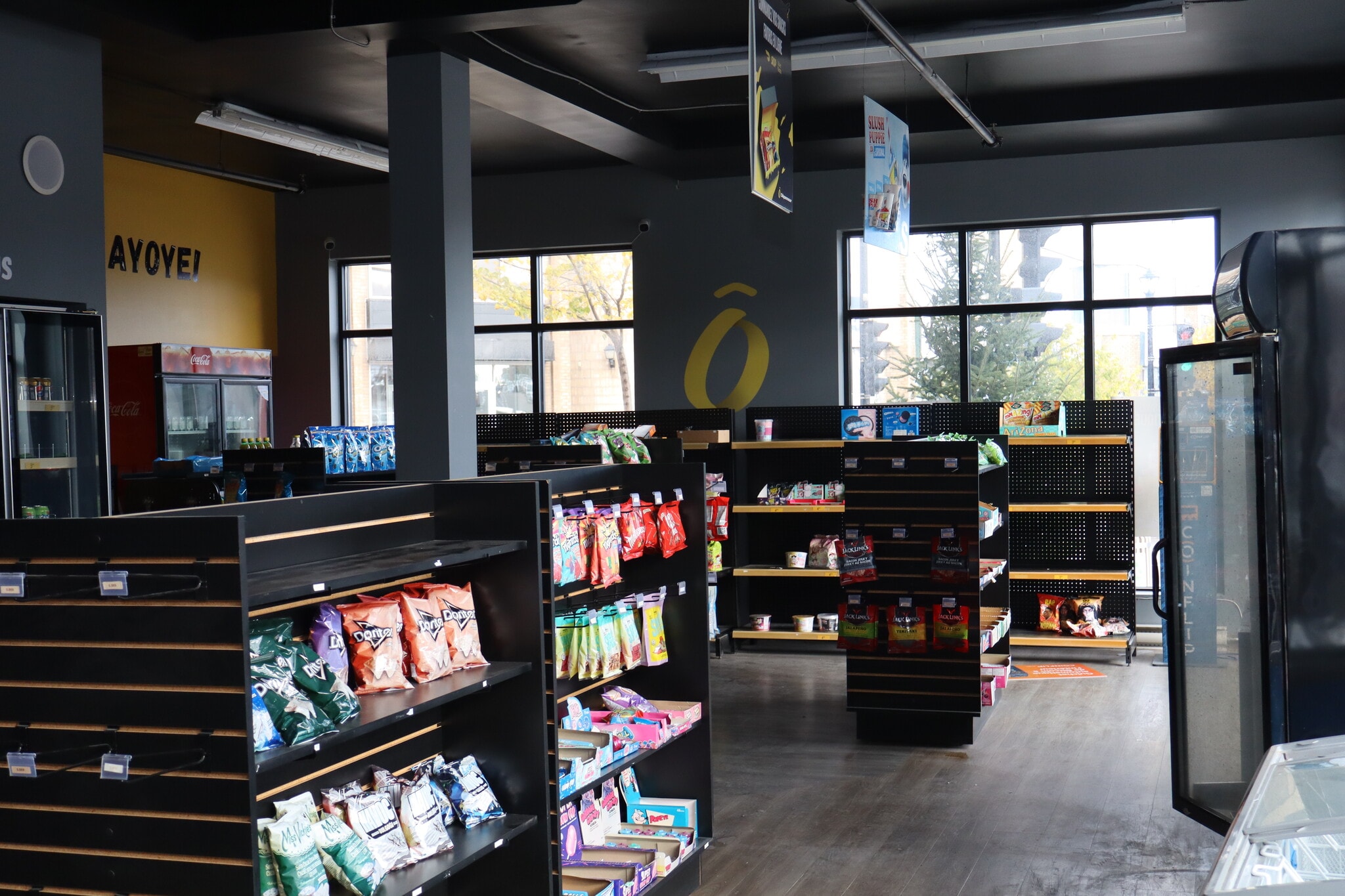 6003-6011 Boul Gouin O, Montréal, QC for lease Interior Photo- Image 1 of 4