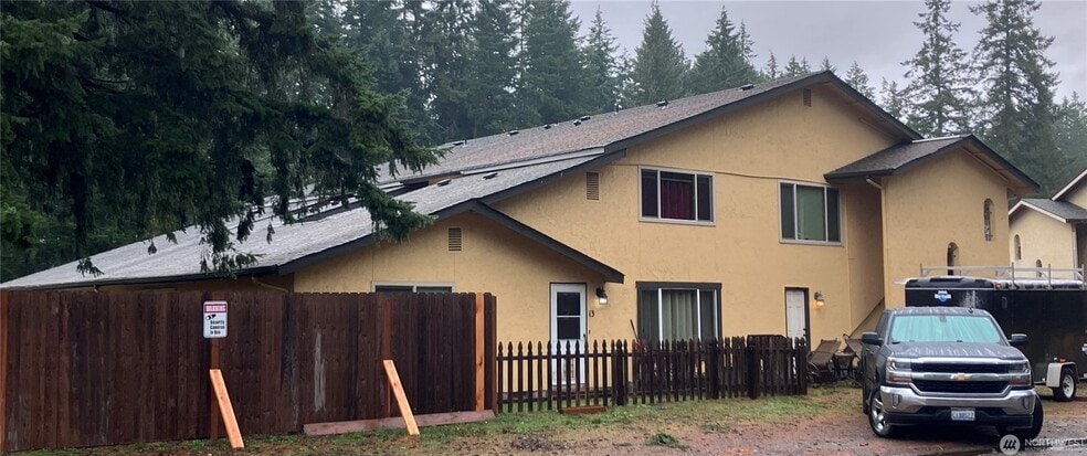 1125 N 13th St, Shelton, WA for sale - Building Photo - Image 3 of 6