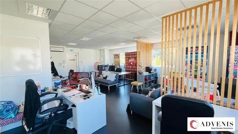 Office in Mérignac for lease - Interior Photo - Image 3 of 12