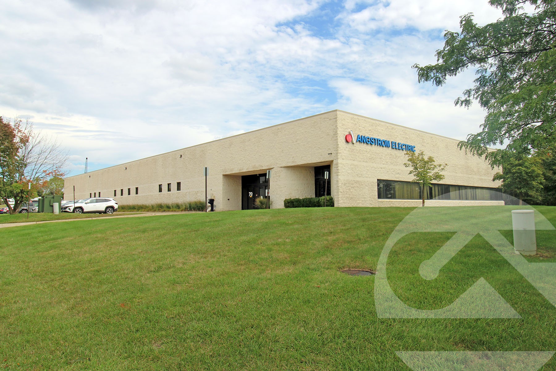 70 E Silverdome Industrial Par Ct, Pontiac, MI for sale Building Photo- Image 1 of 3