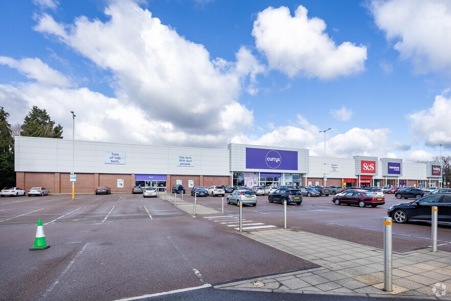 Chalford Way, Solihull for lease - Building Photo - Image 2 of 2