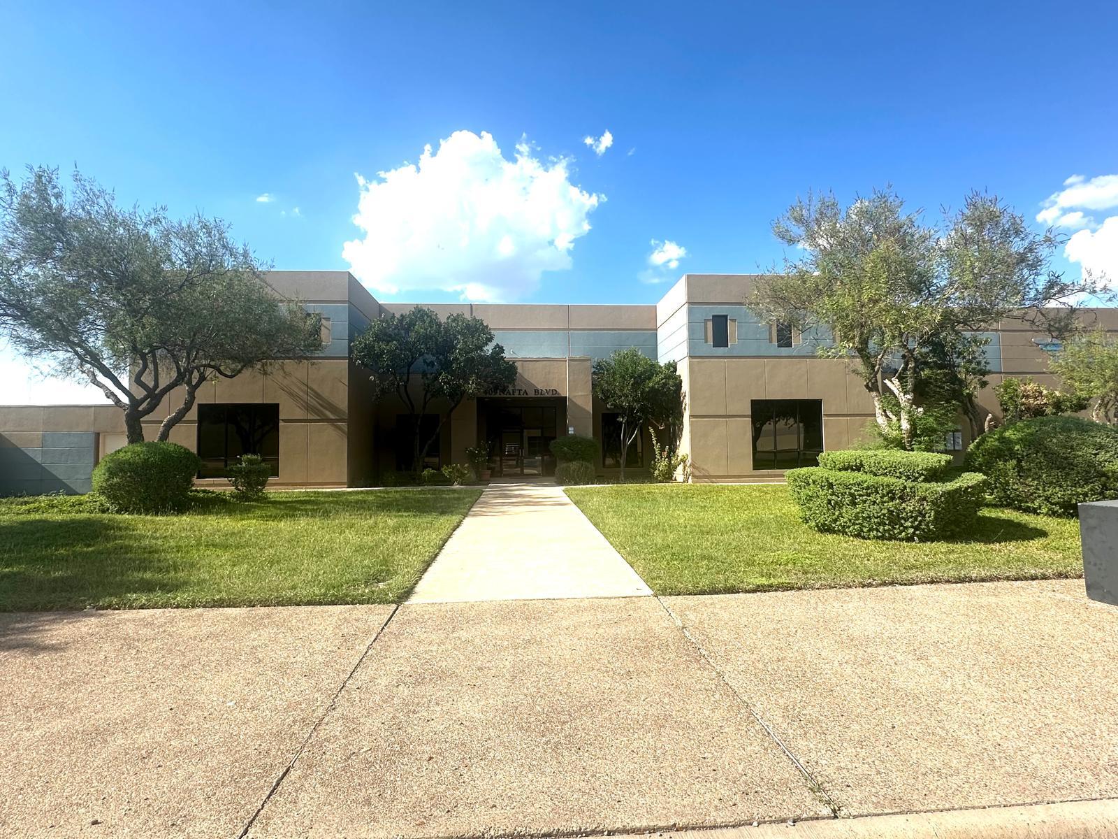 409 Nafta Blvd, Laredo, TX for lease Building Photo- Image 1 of 17