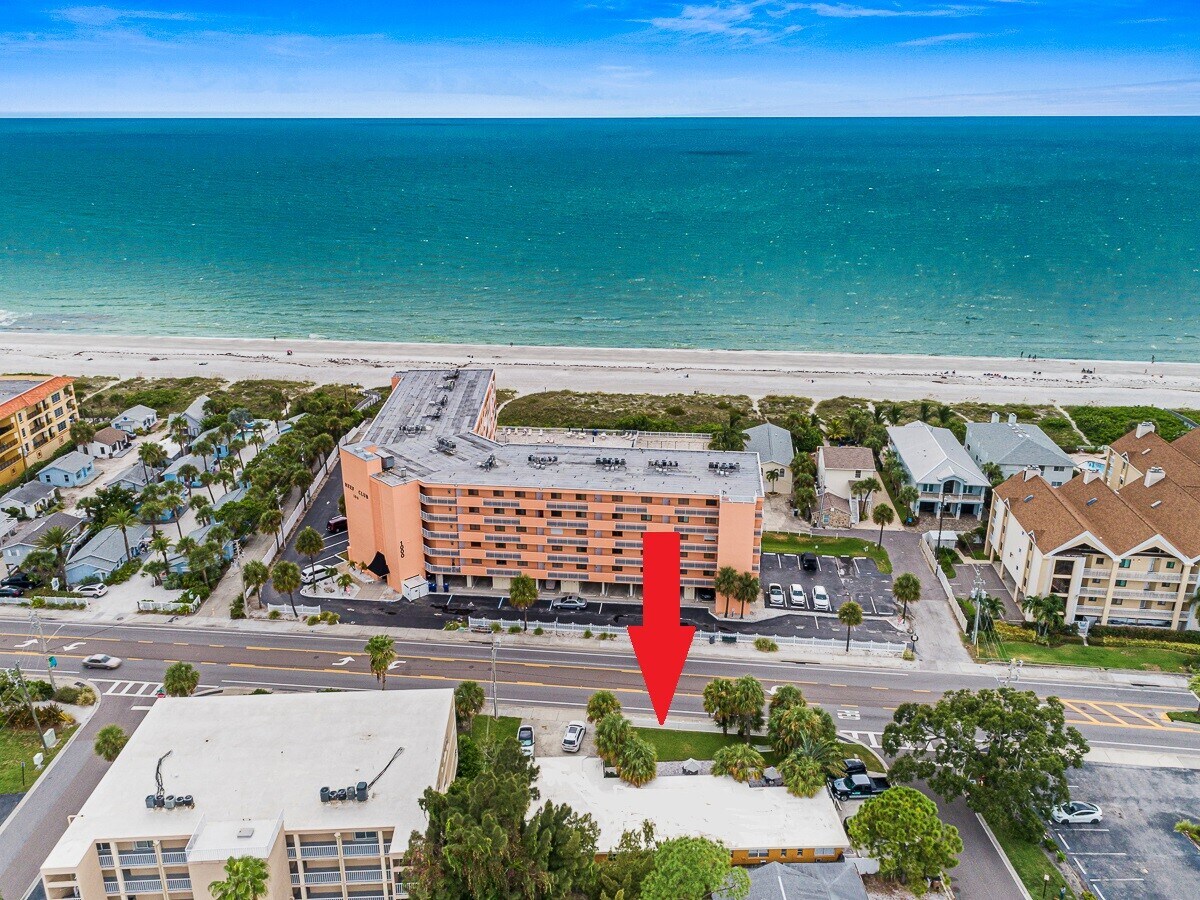 1011 Gulf Blvd, Indian Rocks Beach, FL 33785
