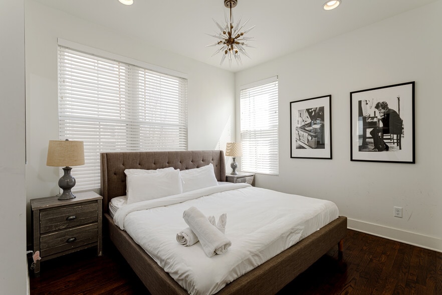 1270 2nd Ave S, Nashville, TN for sale - Building Photo - Image 3 of 7