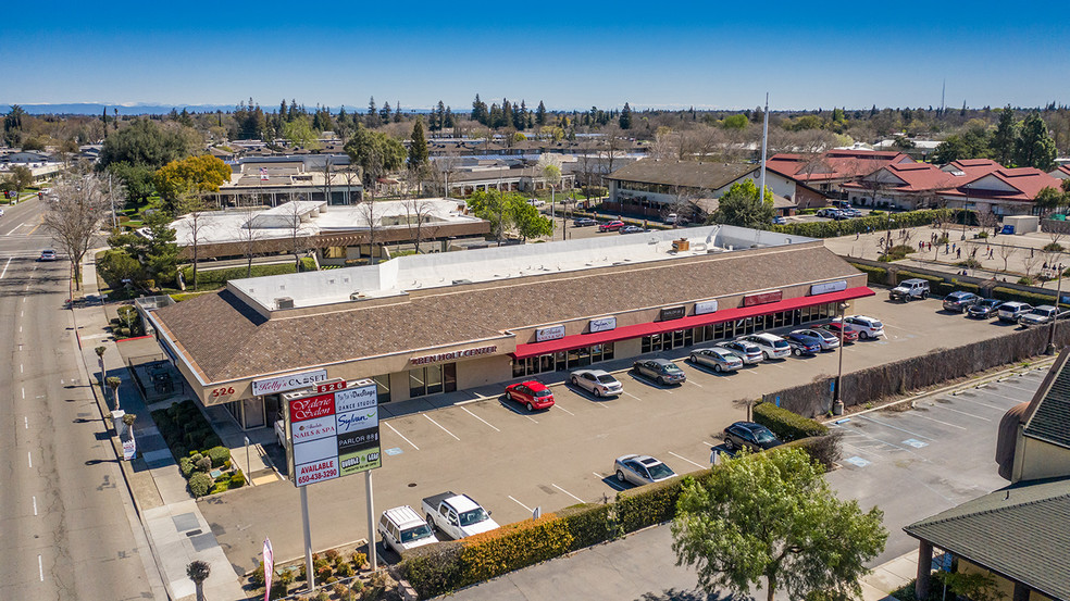 526 W Benjamin Holt Dr, Stockton, CA for lease - Primary Photo - Image 1 of 5