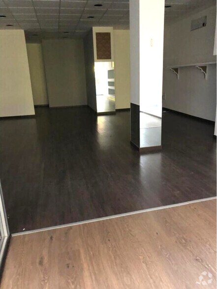 Retail in Cuenca, Cuenca for lease - Interior Photo - Image 1 of 1