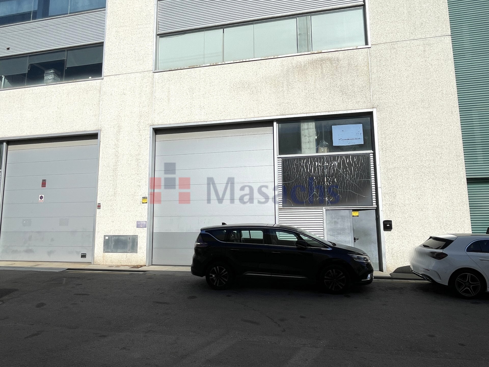 Industrial in Terrassa, BAR for lease Building Photo- Image 1 of 6