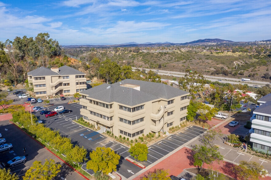 3655 Ruffin Rd, San Diego, CA for lease - Aerial - Image 3 of 3