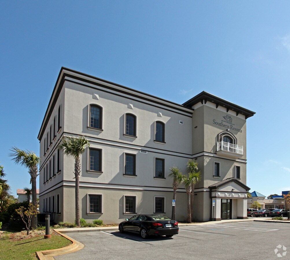 4608 Opa Locka Ln, Destin, FL 32541