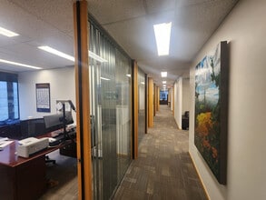 1100 Melville St, Vancouver, BC for lease Interior Photo- Image 1 of 4