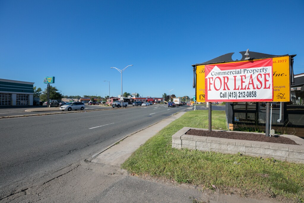 881 Dalton Ave, Pittsfield, MA 01201