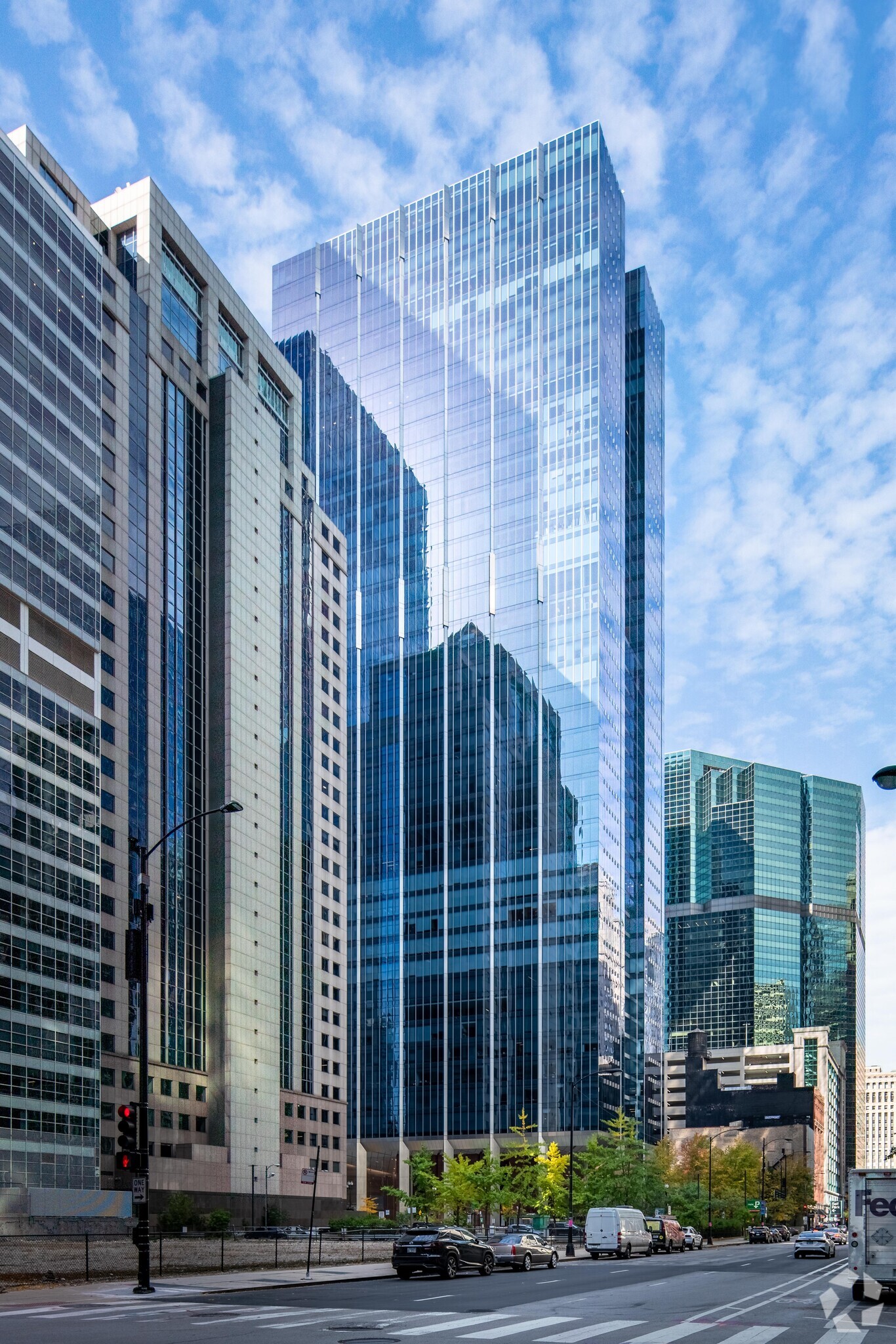155 N Wacker Dr, Chicago, IL 60606 - Office for Lease LoopNet