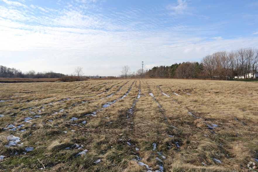 Park Centre Dr, West Henrietta, NY for sale - Primary Photo - Image 1 of 1