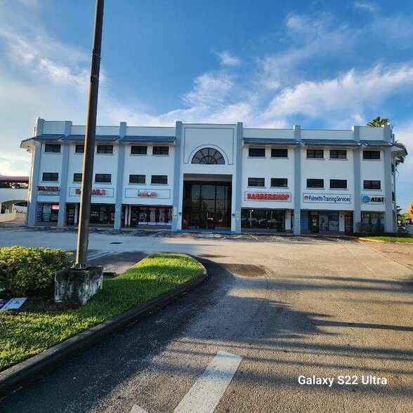 15315-15327 S Dixie Hwy, Palmetto Bay, FL for lease - Building Photo - Image 1 of 3