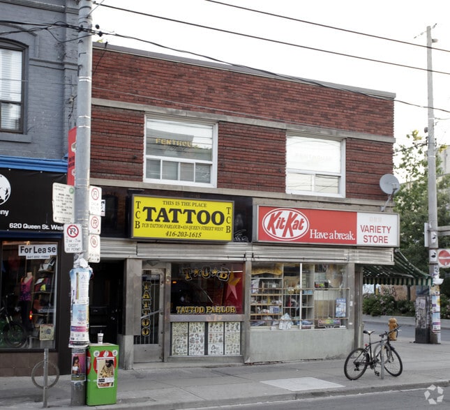 616-618 Queen St W, Toronto, ON for lease - Building Photo - Image 2 of 4