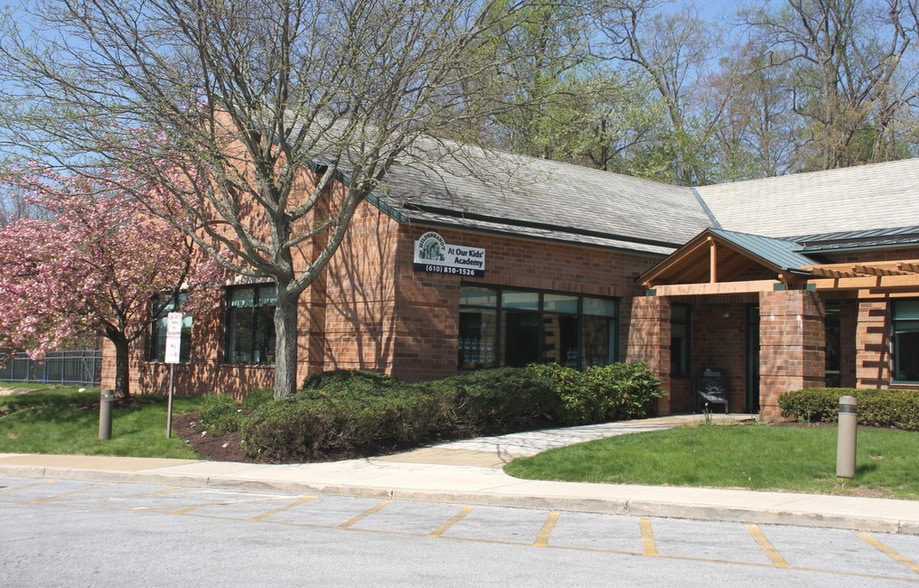 699 Rice Blvd, Exton, PA for sale - Building Photo - Image 1 of 1