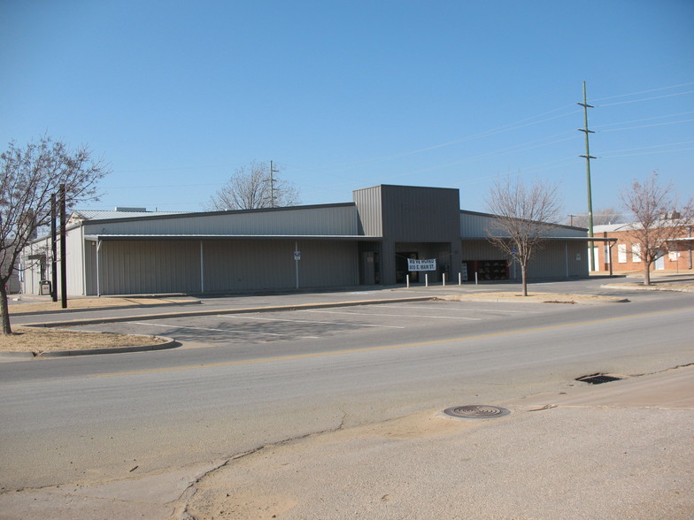 301 S Custer St, Weatherford, OK for sale - Building Photo - Image 1 of 1