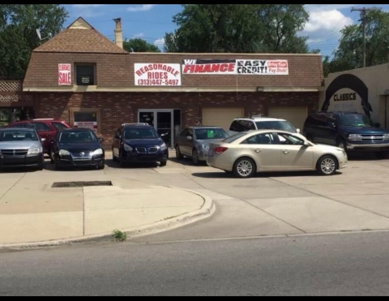 19240 Kelly Rd, Harper Woods, MI for sale Primary Photo- Image 1 of 1