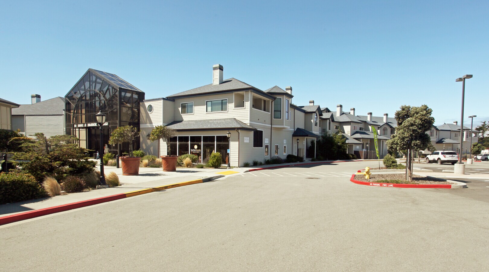 270 Capistrano Rd, Half Moon Bay, CA 94019