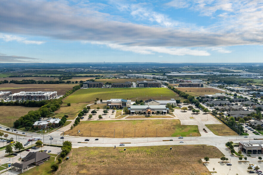 1800 E Broad St, Mansfield, TX for sale - Aerial - Image 2 of 19