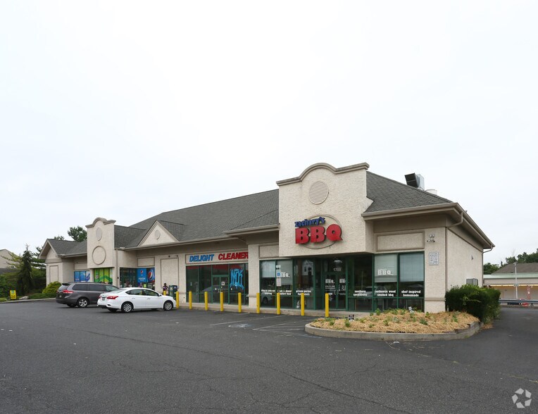 1701-1709 Markley St, Norristown, PA for sale - Primary Photo - Image 1 of 1