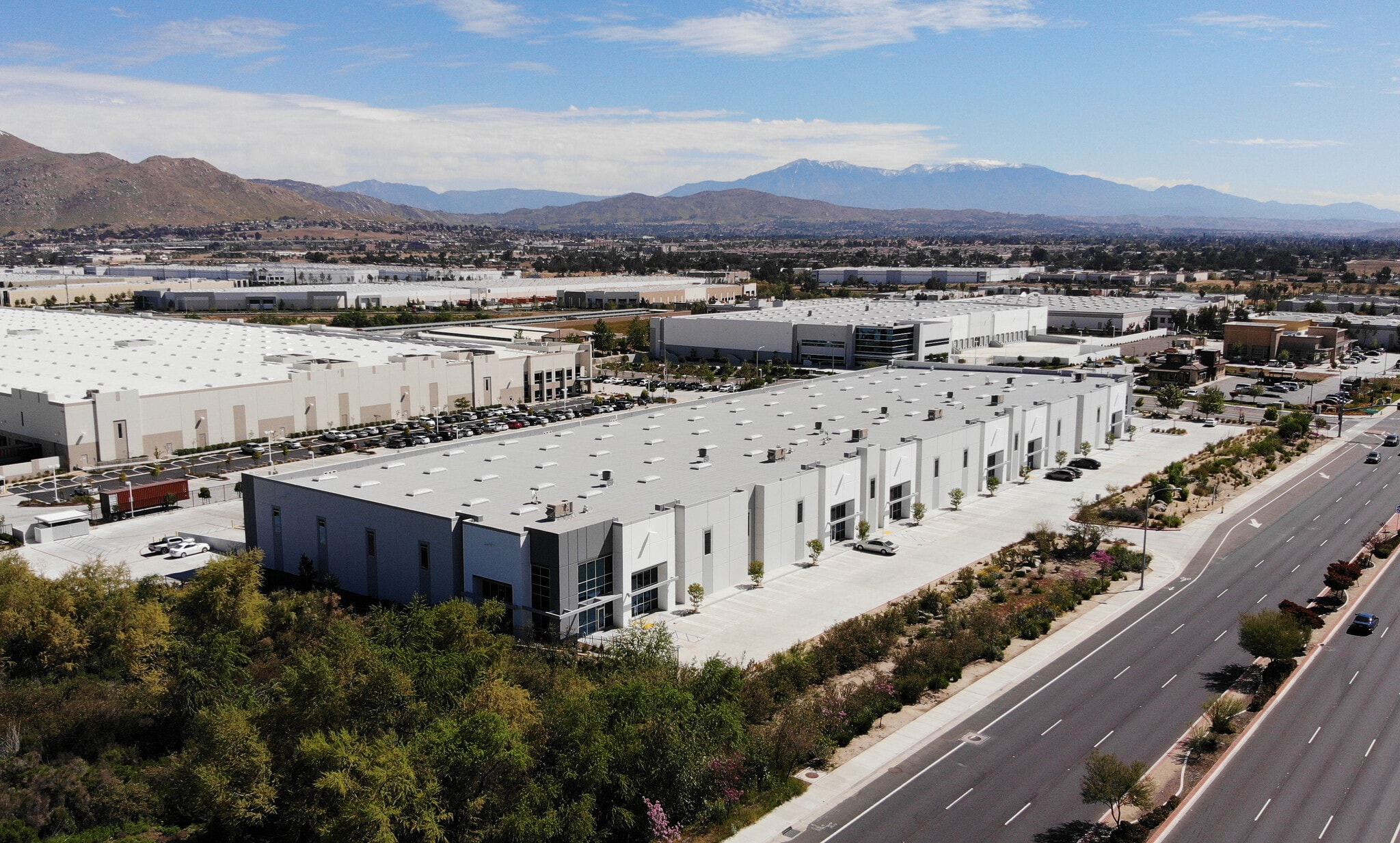 1900 Alessandro Blvd, Riverside, CA for lease Primary Photo- Image 1 of 7