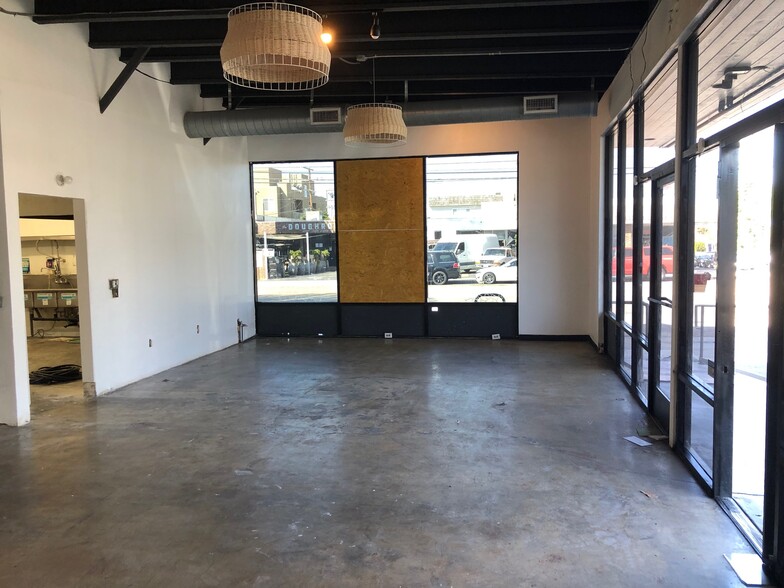 10640 Woodbine St, Los Angeles, CA for lease - Interior Photo - Image 2 of 6